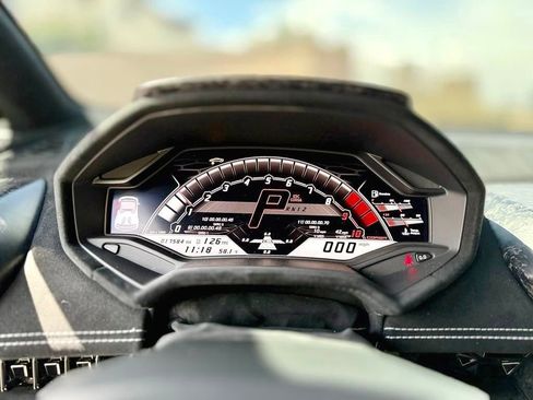 Used 2019 Lamborghini Huracan Performante image 44