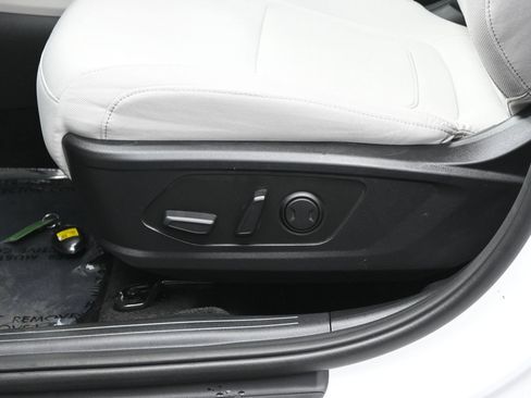 Used 2025 Hyundai Tucson SEL AWD/4WD image 12