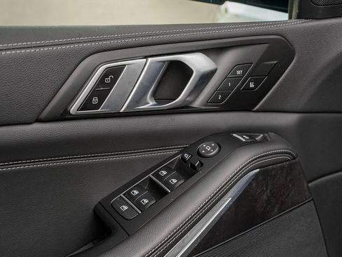 Used 2022 BMW X5 xDrive45e w/ M Sport Package image 10