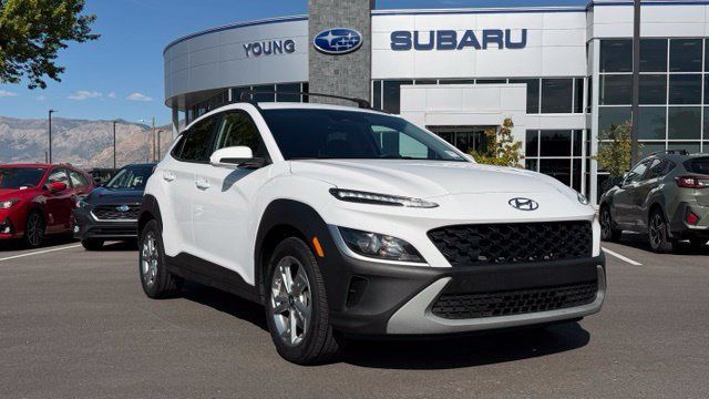 Used 2023 Hyundai Kona SEL AWD/4WD image 1
