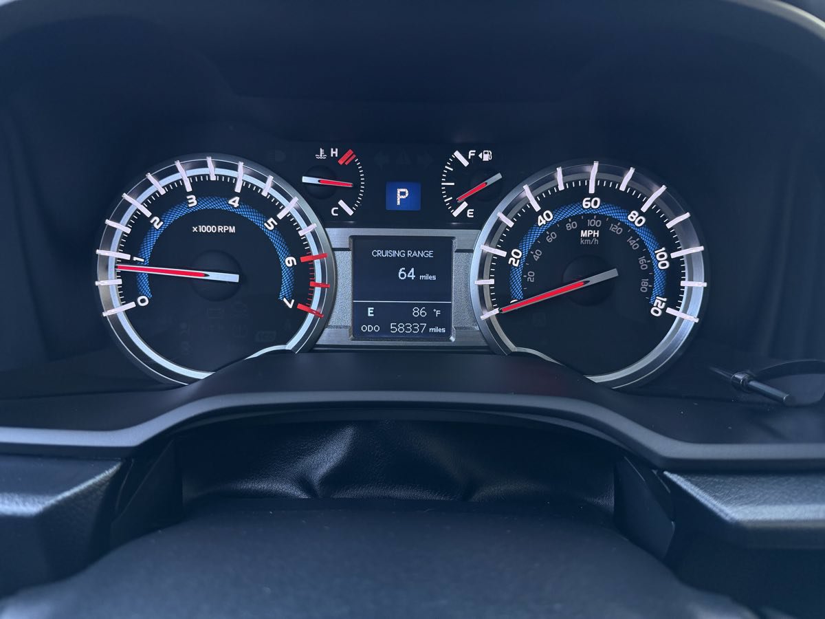 Used 2019 Toyota 4Runner SR5 Premium w/ Convenience Package AWD/4WD image 31