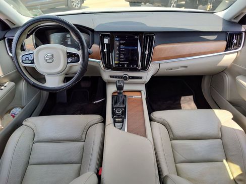 Used 2017 Volvo S90 T6 Inscription w/ Vision Package AWD/4WD image 20