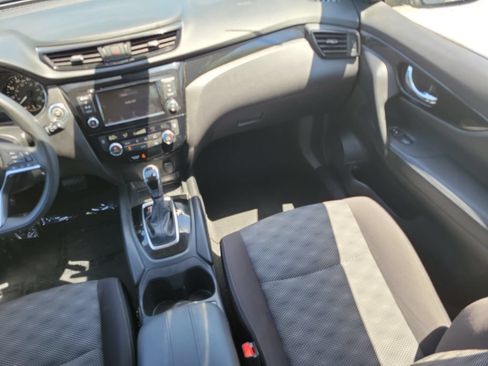 Certified 2020 Nissan Rogue Sport SV FWD image 19