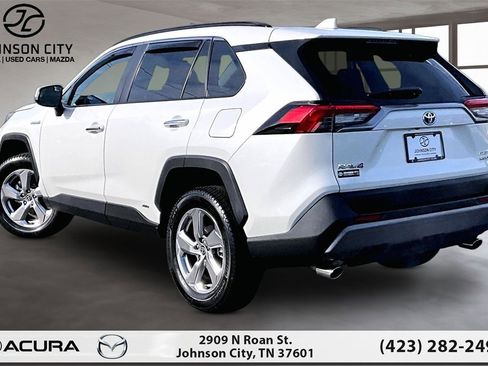 Used 2021 Toyota RAV4 Limited image 12