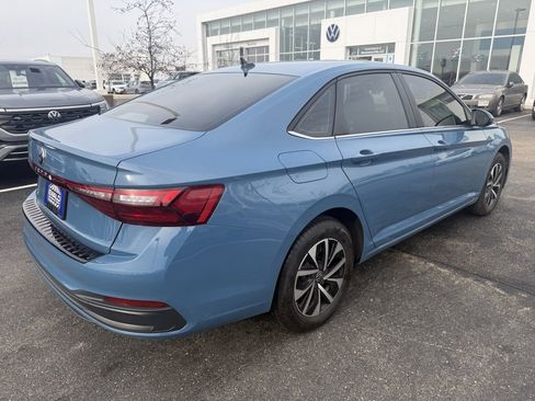 Used 2025 Volkswagen Jetta S image 6