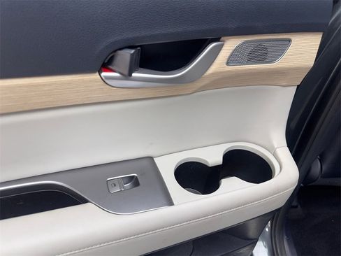 Used 2023 Hyundai Palisade Limited image 35