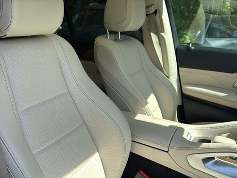 Used 2021 Mercedes-Benz GLE 350 image 12