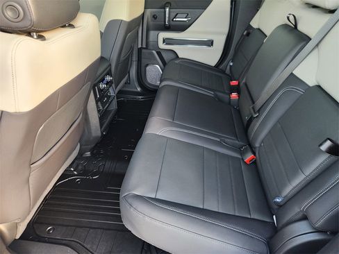 New 2026 GMC Hummer EV 3X w/ LPO, Storage Package image 19