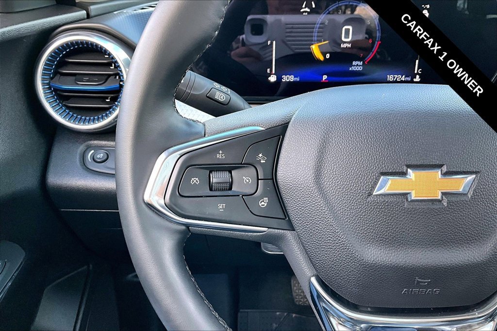 Used 2025 Chevrolet Trax LT w/ Driver Confidence Package FWD image 16
