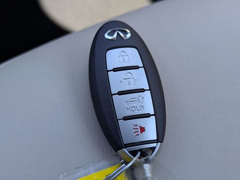 Used 2019 INFINITI QX50 Luxe w/ Cargo Package image 28