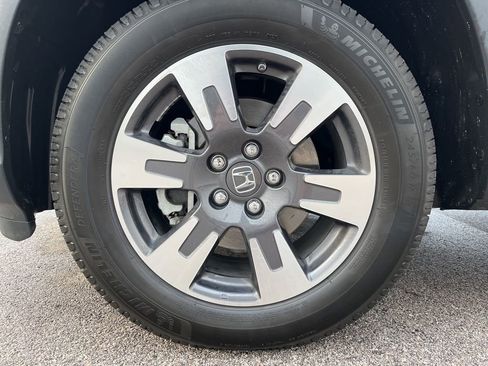 Used 2019 Honda Ridgeline RTL image 12