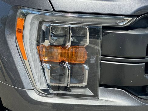 Used 2022 Ford F150 Lariat AWD/4WD image 10
