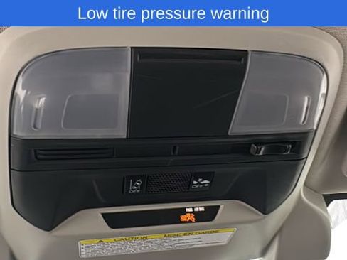 Used 2023 Subaru Crosstrek 2.0i image 30