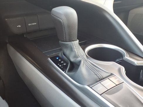 Certified 2023 Toyota Camry LE image 19