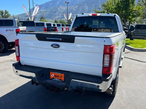 Used 2021 Ford F350 Lariat w/ Lariat Value Package AWD/4WD image 9