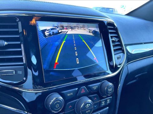 Used 2019 Jeep Grand Cherokee Overland image 24