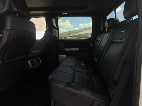 Used 2025 Ford F350 Platinum AWD/4WD image 29