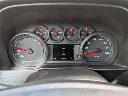 Used 2024 Chevrolet Silverado 1500 Custom image 12