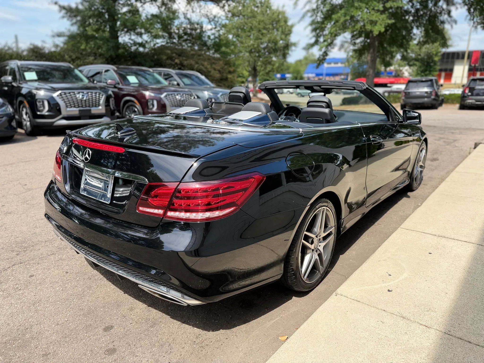 Used 2016 Mercedes-Benz E 400 Cabriolet image 12