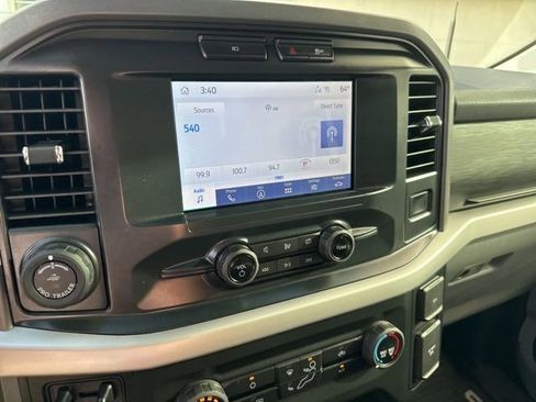 Used 2022 Ford F150 XLT w/ Trailer Tow Package image 16