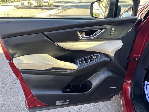 Used 2019 Subaru Ascent Limited w/ Popular Package #3 image 20