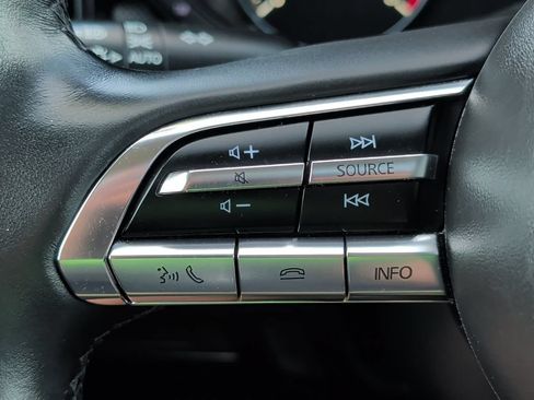 Used 2025 MAZDA CX-50 AWD 2.5 S w/ Premium Package image 12