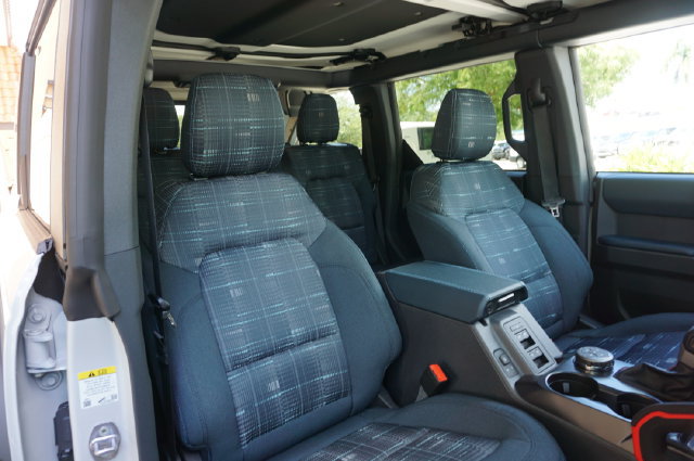 New 2026 Ford Bronco Heritage Edition AWD/4WD image 2