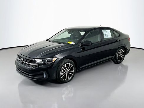 Used 2023 Volkswagen Jetta Sport FWD image 3