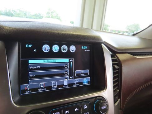 Used 2017 Chevrolet Suburban Premier w/ Max Trailering Package AWD/4WD image 44