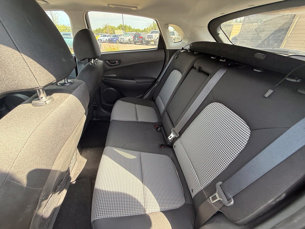 Used 2021 Hyundai Kona SEL Plus w/ Cargo Package FWD image 8