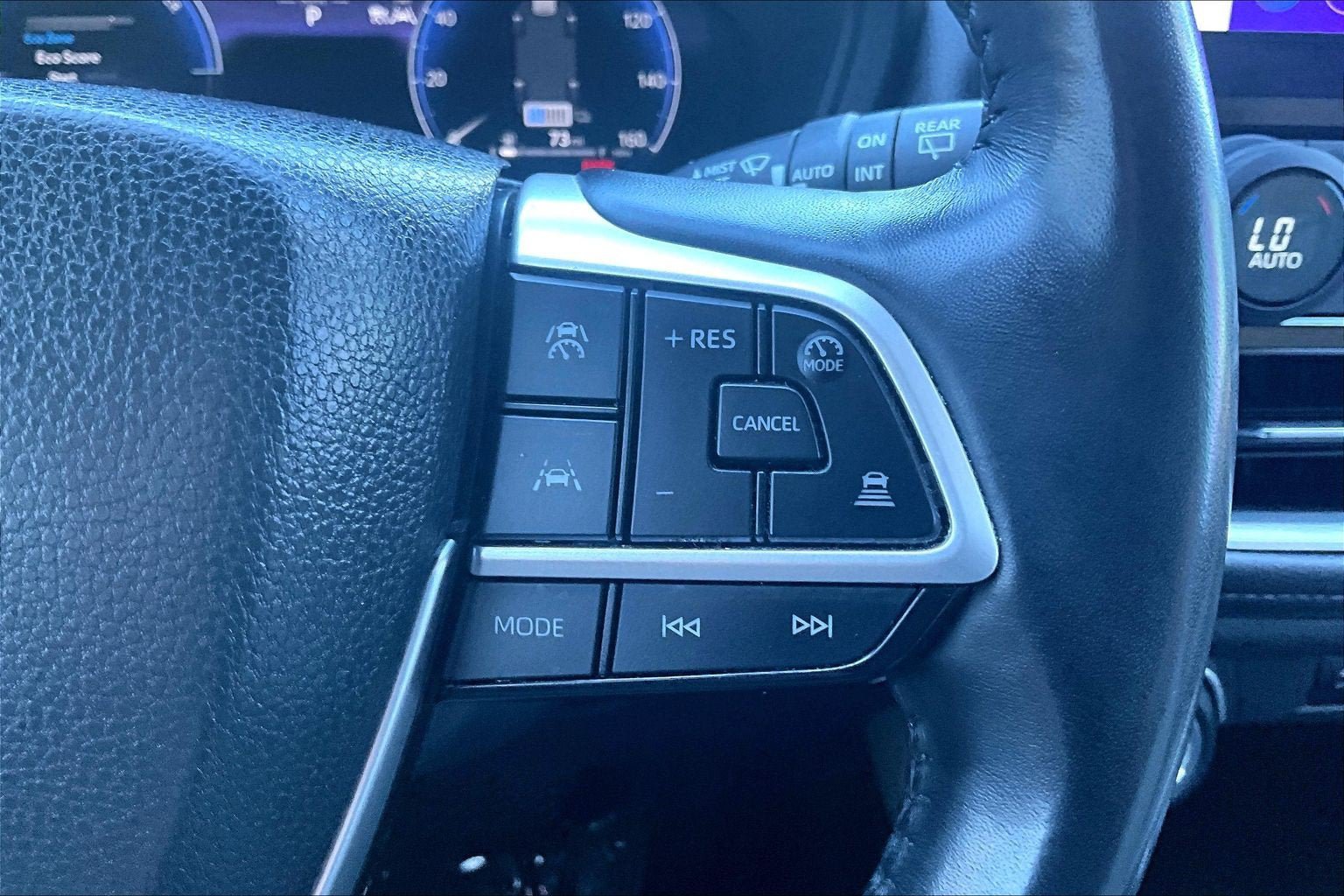 Used 2024 Toyota Grand Highlander AWD Hybrid image 18