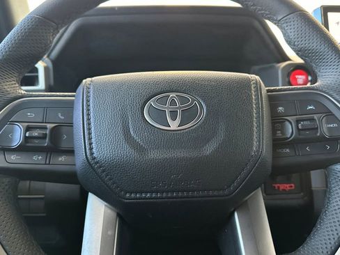 Used 2024 Toyota Tacoma TRD Sport image 23