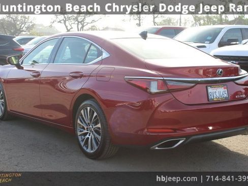 Used 2019 Lexus ES 350 image 3