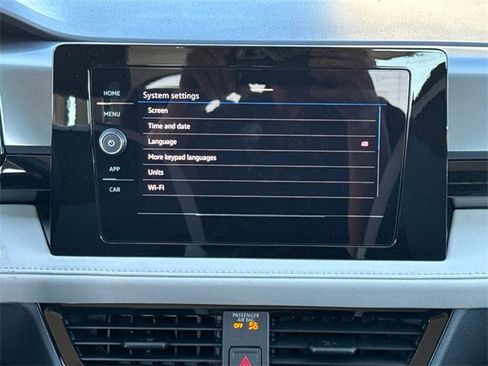 New 2025 Volkswagen Taos S image 28