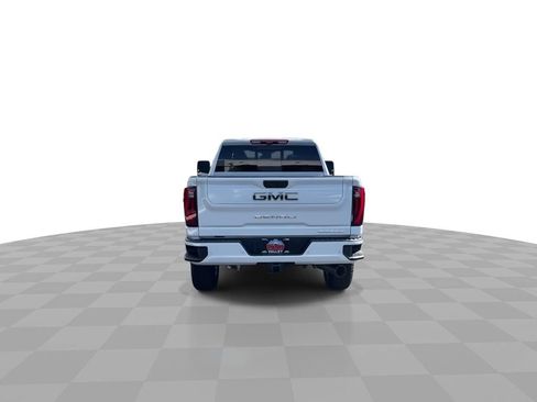 New 2026 GMC Sierra 3500 Denali Ultimate AWD/4WD image 7