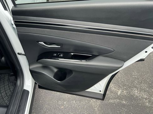 Used 2022 Hyundai Tucson Limited image 19