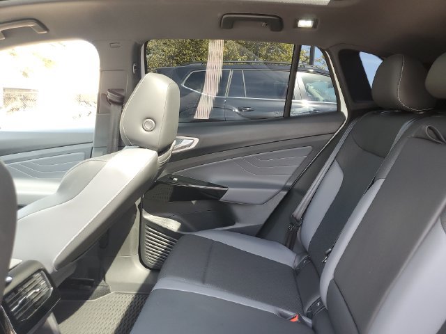 Certified 2023 Volkswagen ID.4 Pro S RWD image 16