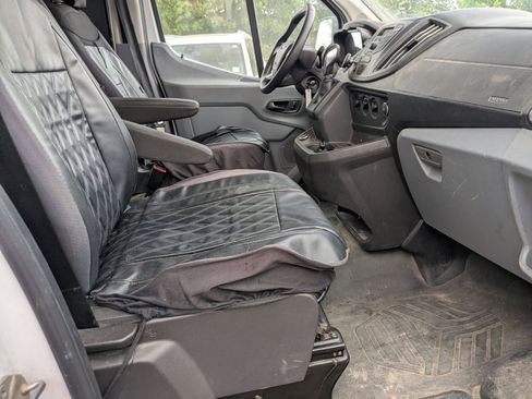 Used 2019 Ford Transit 250 148 Medium Roof image 22