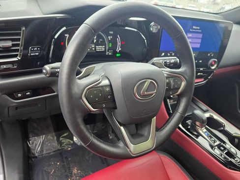 Used 2025 Lexus NX 450h+ AWD w/ Luxury Package image 26