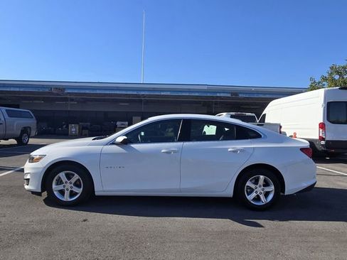 Used 2024 Chevrolet Malibu LT FWD image 4
