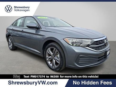 Used 2023 Volkswagen Jetta SE w/ Panoramic Sunroof Package image 1