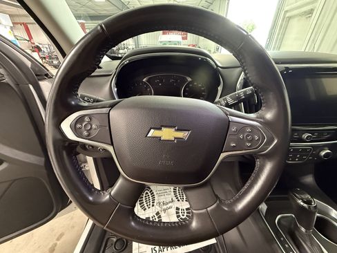 Used 2018 Chevrolet Traverse LT AWD/4WD image 27