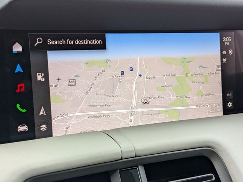 New 2025 Porsche Taycan 4S image 18