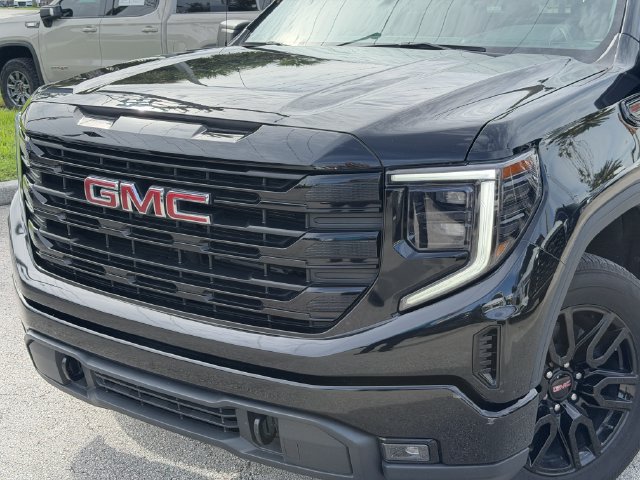 Used 2024 GMC Sierra 1500 Elevation RWD image 5
