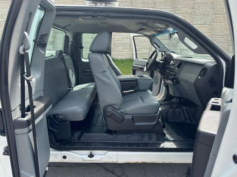 Used 2015 Ford F350 XL w/ Power Equipment Group AWD/4WD image 15