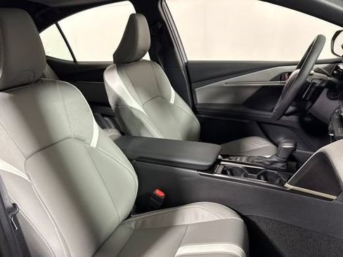 New 2026 Toyota Camry SE FWD image 8