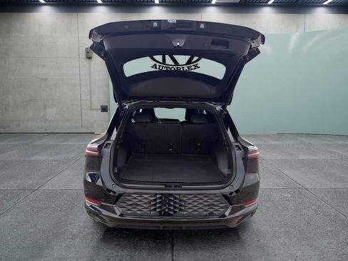 Used 2026 Chevrolet Equinox EV RS FWD image 9