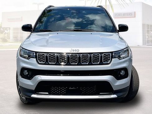 Used 2025 Jeep Compass Limited AWD/4WD image 25