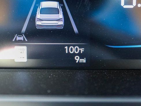 New 2026 Hyundai Elantra Sport image 21