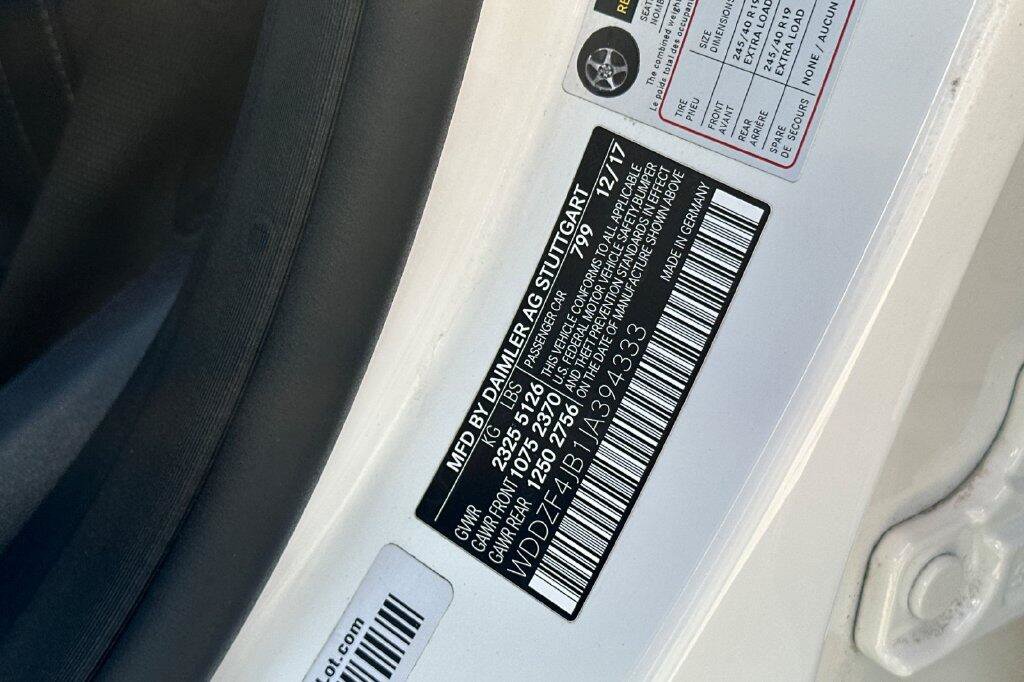 Used 2018 Mercedes-Benz E 300 w/ Premium 1 Package image 28